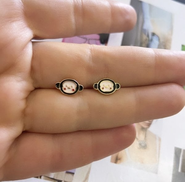 MONKEY TRAGUS