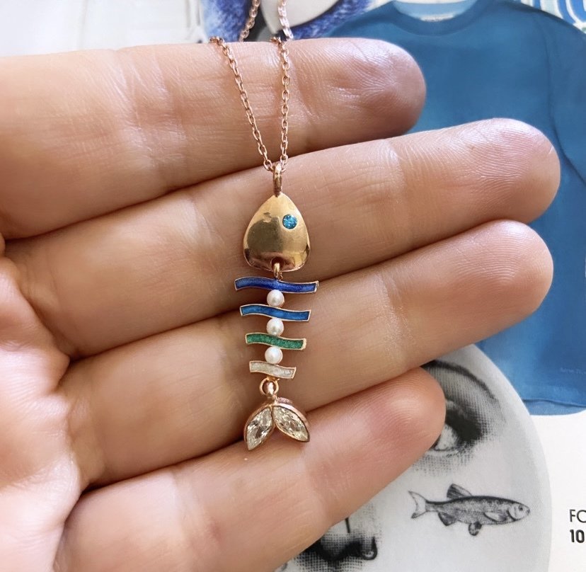 MİNELİ KILÇIK BALIK KOLYE