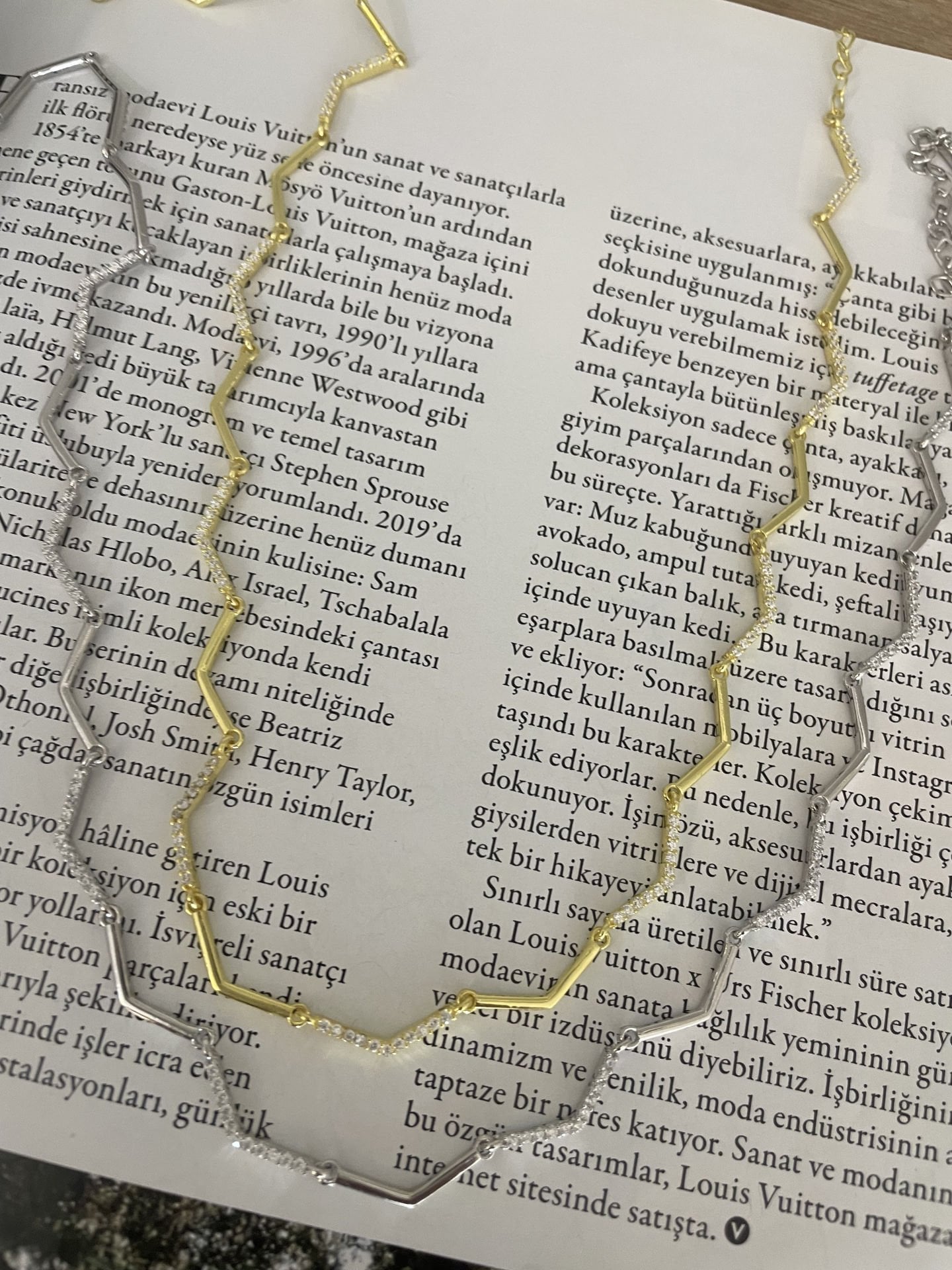 ZİGZAG TASARIM KOLYE