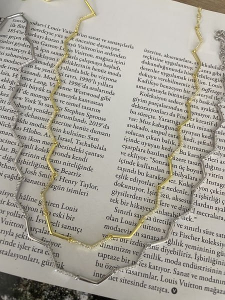 ZİGZAG TASARIM KOLYE