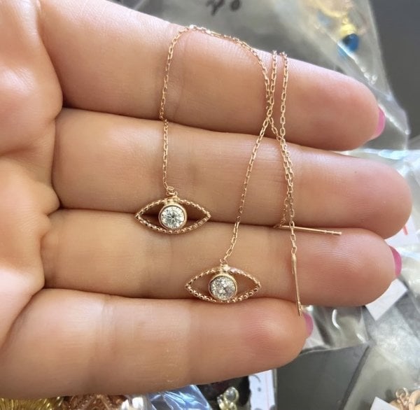 BAGET GÖZ ZİNCİR KÜPE