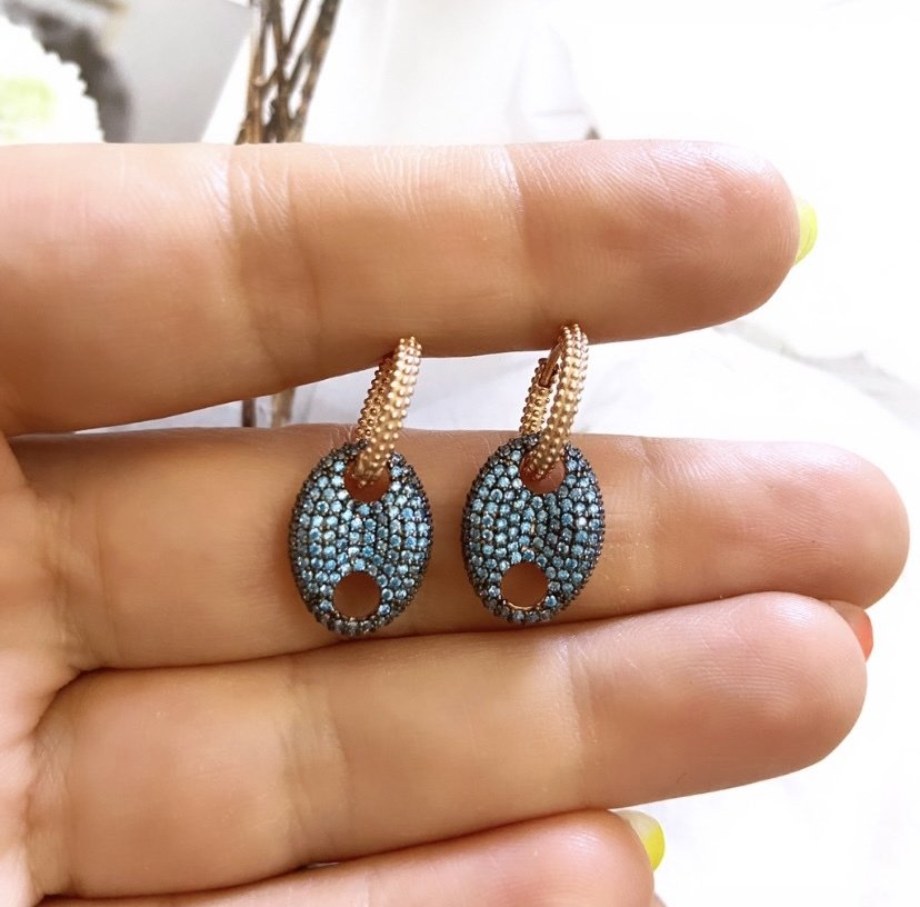 FULL ZİRKON MAVİ GEMİCİ KÜPE