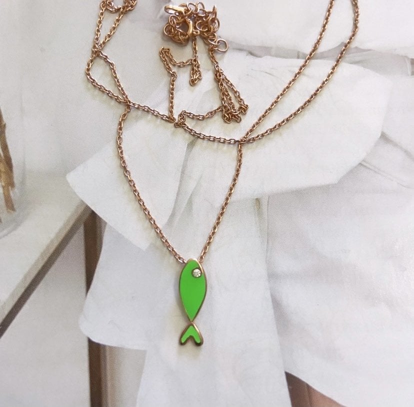 YEŞİL NEON MİNİMAL BALIK KOLYE