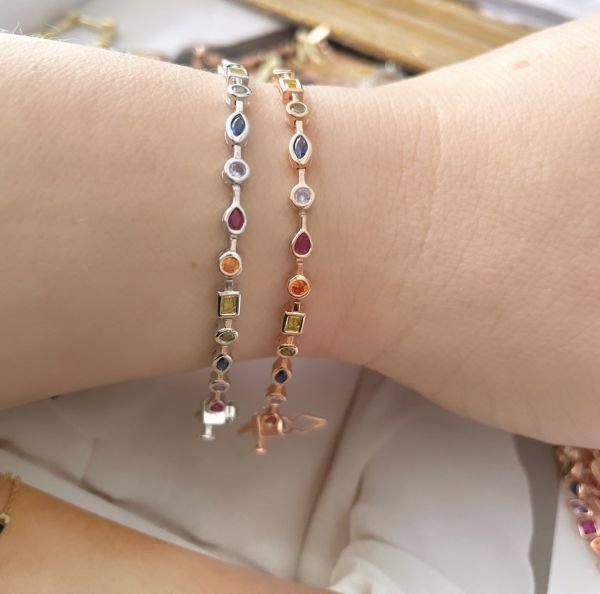 RENKLİ GEOMETRİK SUYOLU BİLEKLİK