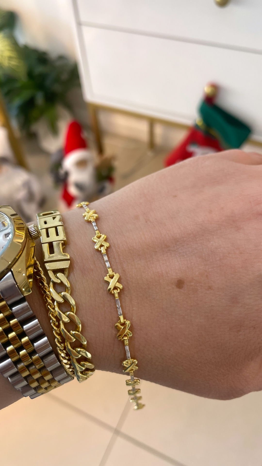 MARKA MODEL BİLEKLİK