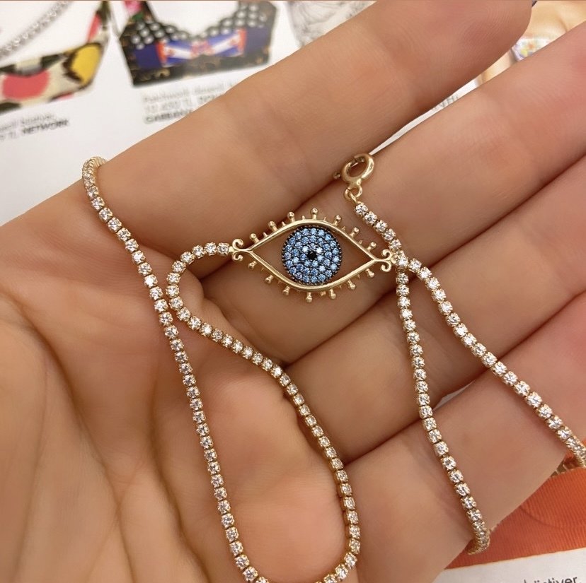 BAGET GÖZ CHOKER