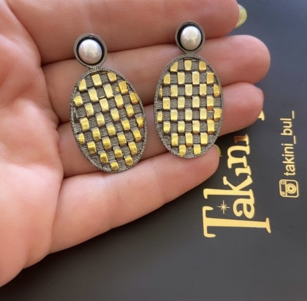 İNCİLİ TASARIM BLOK KÜPE