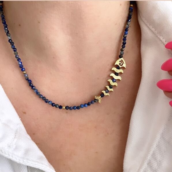 GÜZEL BALIK DOĞALTAŞ KOLYE