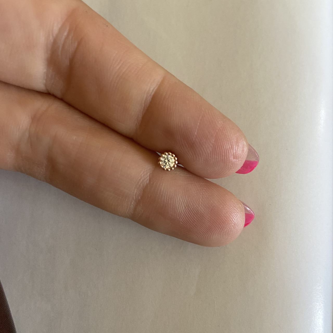 YUVARLAK BAGET TRAGUS