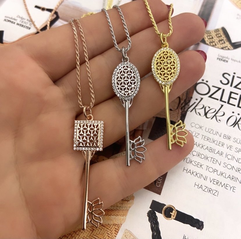 BURGU LOTUS KOLYE