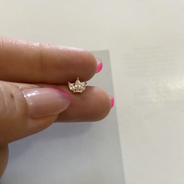 TAÇ ÇİÇEK TRAGUS