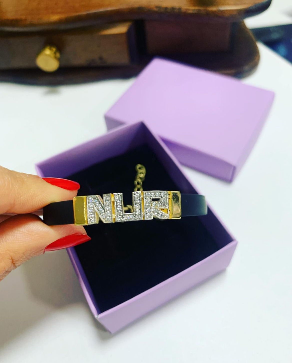 İSİM DERİ BİLEKLİK