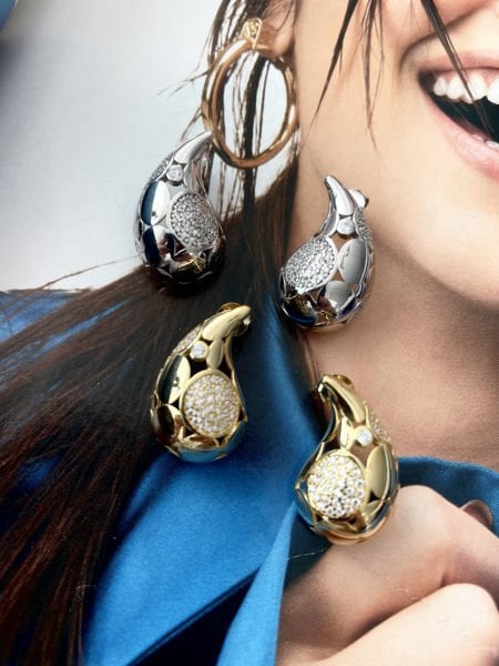 TASARIM BOTEGA KÜPE