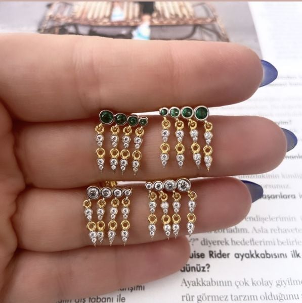SALLANTILI MİNİMAL BAGET KÜPE