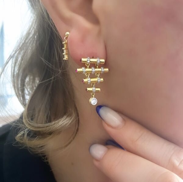 PİRAMİT İTHAL KÜPE