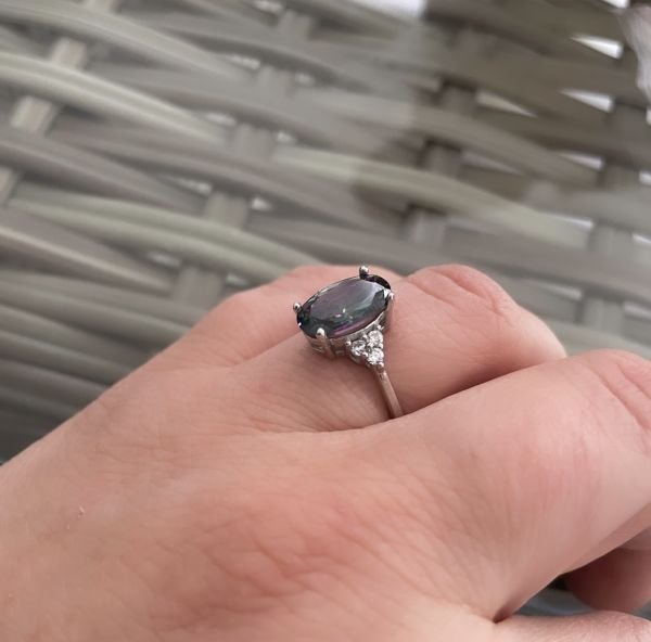 OVAL MİSTİK TOPAZ TASARIM YÜZÜK