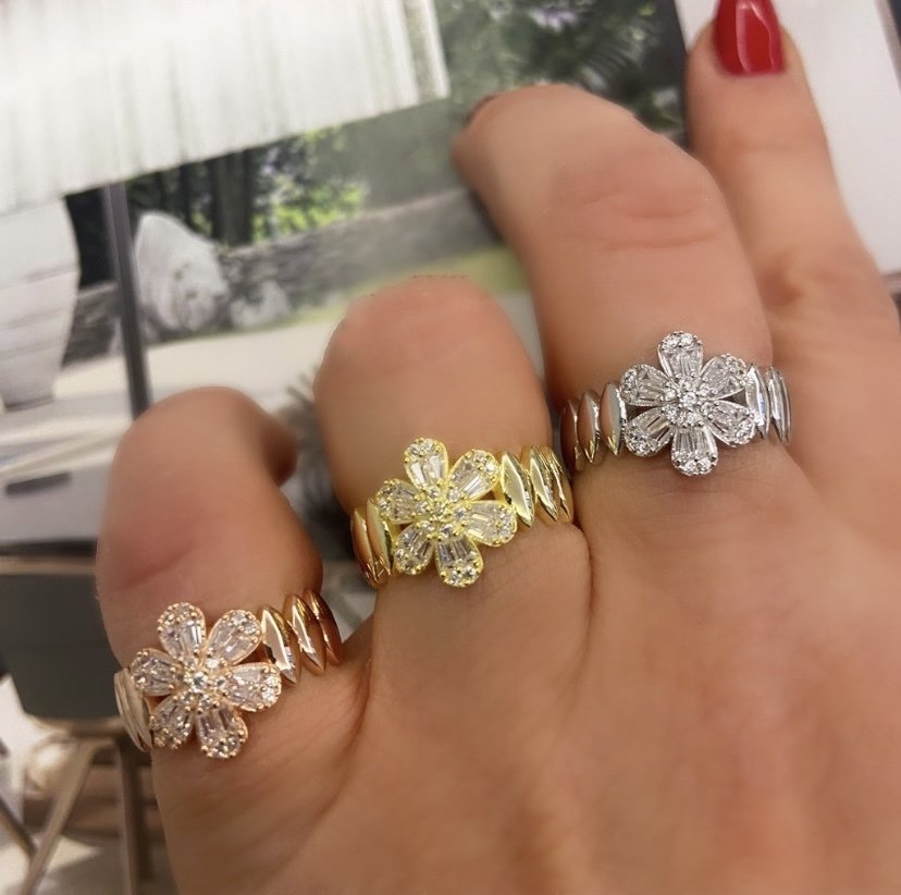 GÜZEL ÇİÇEK YÜZÜK