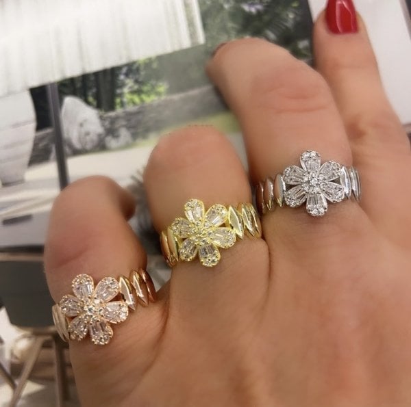 GÜZEL ÇİÇEK YÜZÜK