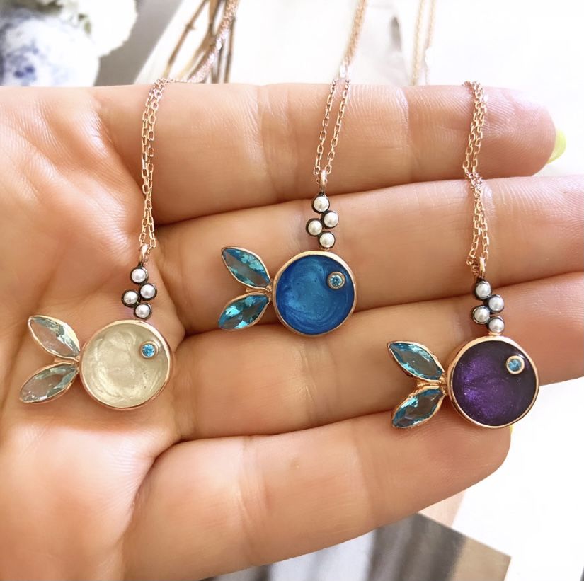 MİNELİ BALIK KOLYE