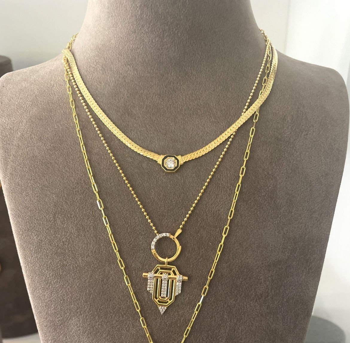 BALIKSIRTI EZME GERDANLIK