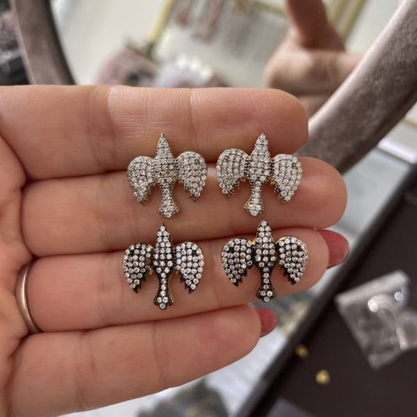 ANKA TASARIM ÇİVİ KÜPE