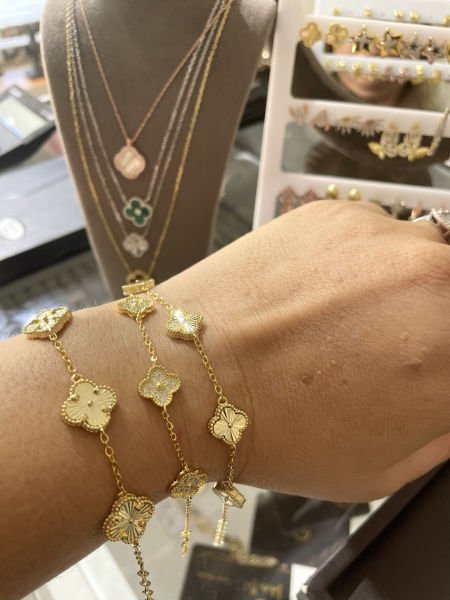 YONCA ORTA BOY ÇİÇEK BİLEKLİK