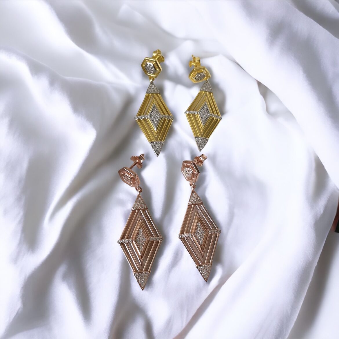 MERRY GEOMETRİK KÜPE