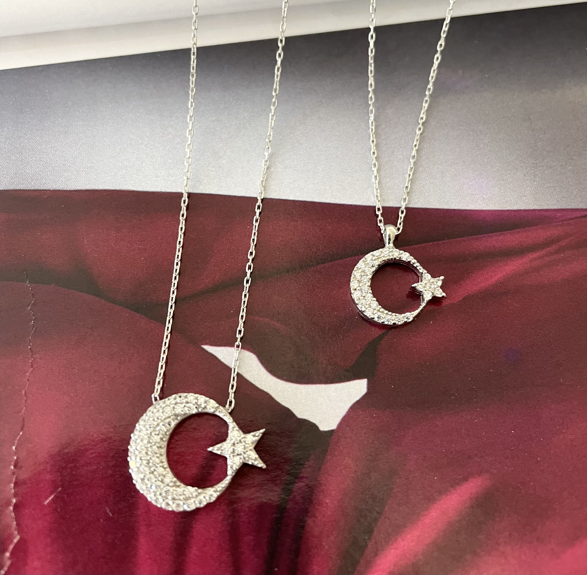 TAŞLI AYYILDIZ KOLYE