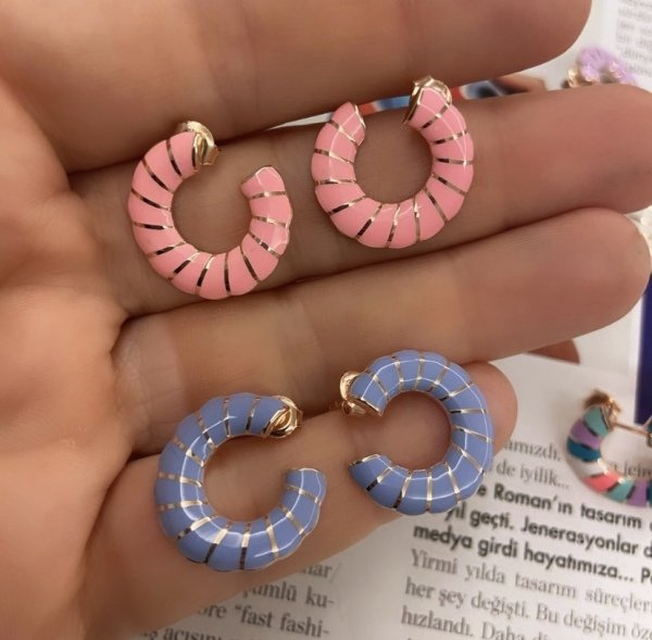 İSTİRİDYE MİNE KÜPE